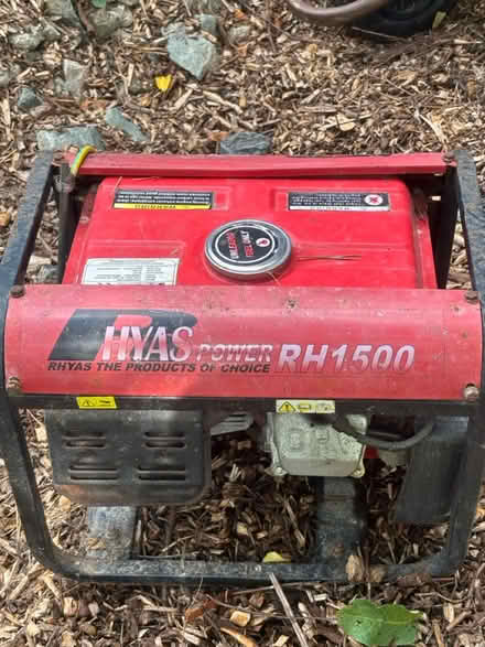 Photo of free petrol generator (Mynydd Mechell LL68) #3