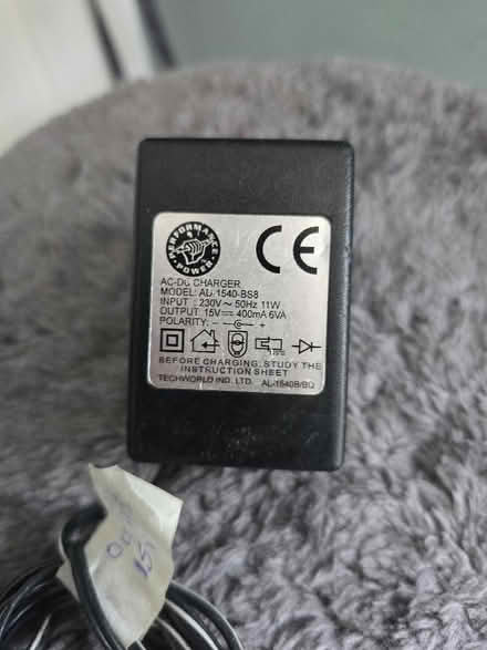 Photo of free Azc chsrger (Greenwich Peninsula SE10) #1
