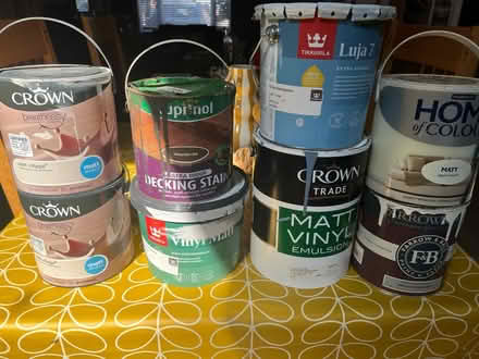 Photo of free Various paints (Hatchwarren RG22) #1