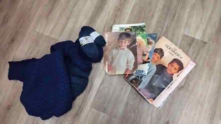 Photo of free Yarn and knit patterns (Heatherside GU15) #1