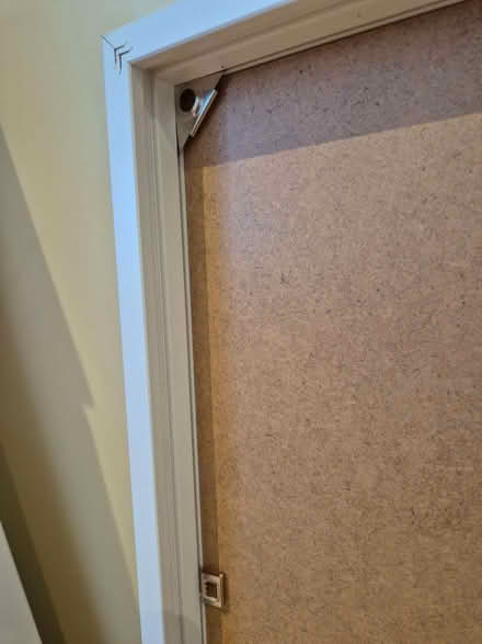 Photo of free Large white picture frame (Weybridge KT13) #3