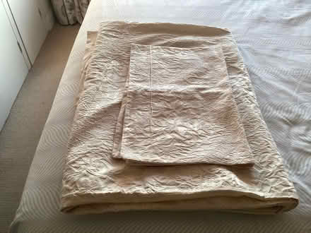 Photo of free Single duvet cover and pillow case (New Marston OX3) #1