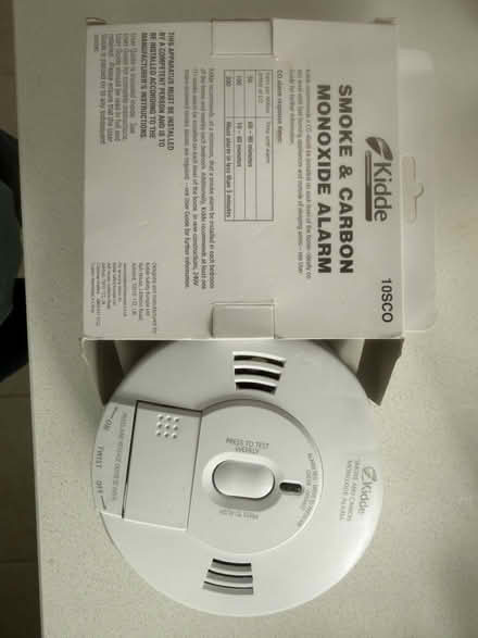 Photo of free Smoke carbon alarm (Stevenage SG2) #1