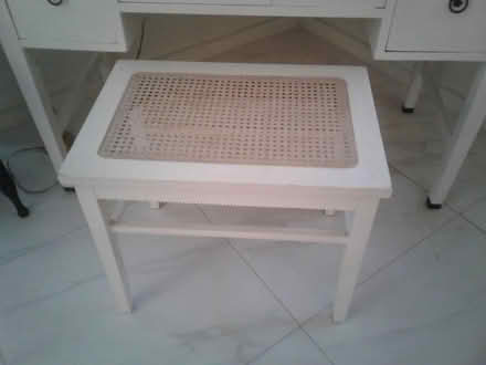 Photo of free Vintage white vanity (Deerfield Beach) #2