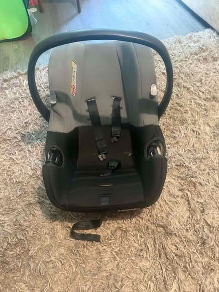 Photo of free Car seat (Clayton-le-woods Pr5 8ju) #2