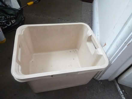 Photo of free Small plastic crate (Greenford UB6) #1