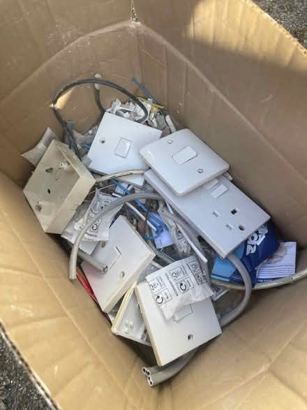 Photo of free Old electrical stuff (Potters Bar EN6) #1