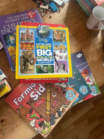 Photo of free Kids books (Phippsville NN3) #2