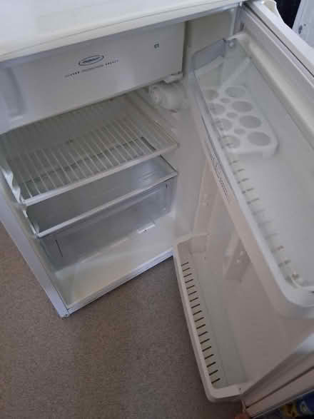 Photo of free Fridge (Tonbridge TN12) #1