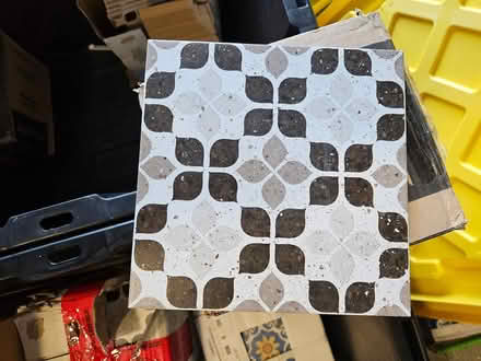 Photo of free Tiles #5 (Chapel Hill) #2