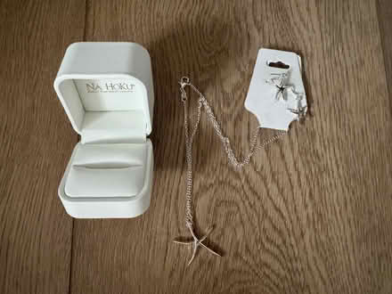 Photo of free Women’s clothing / accessories (Astoria) #1