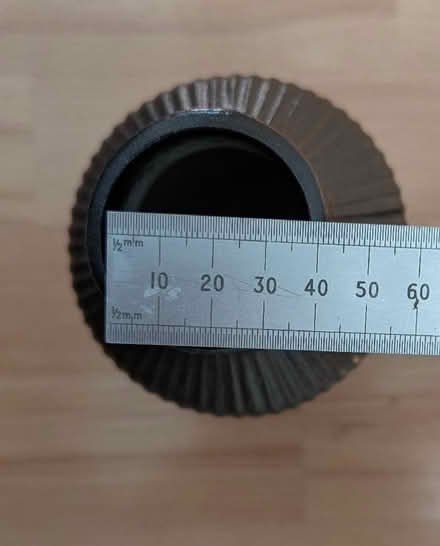 Photo of free Ribbed Ceramic Vase (Bromsgrove B61) #2