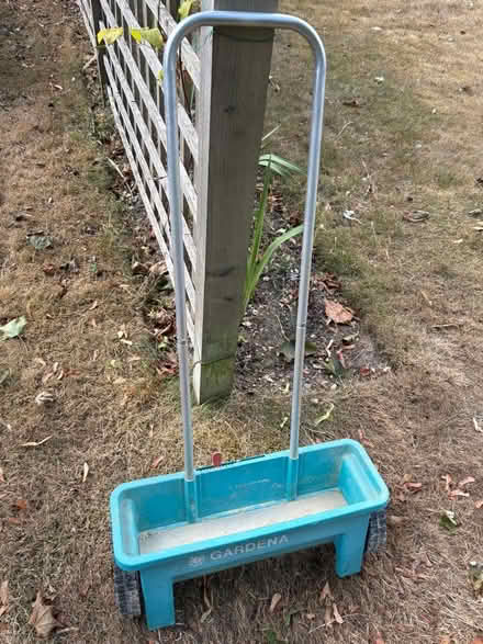 Photo of free Lawn spreader (Nascot Wood WD17) #1
