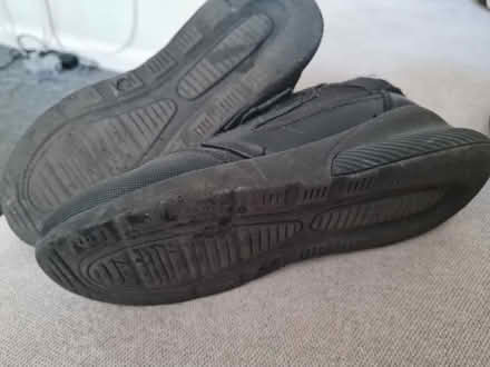 Photo of free Boys Black school trainers size 2 (NG15) #3