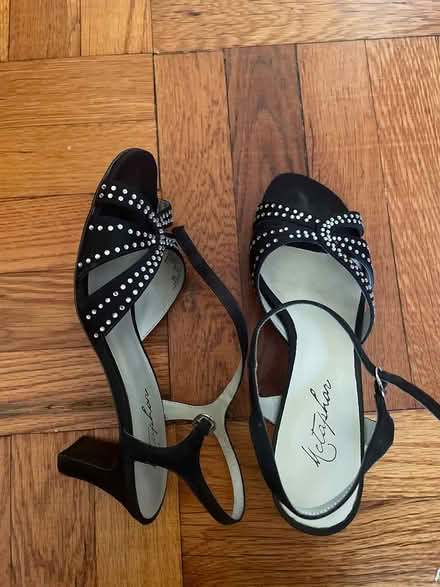 Photo of free Ladies evening shoes size 7 (Mount Vernon) #2