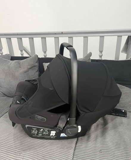 Photo of free Car seat new born (High Road Leyton E10) #3