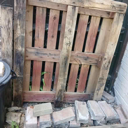 Photo of free 15 Old Bricks & 1 Large Psllet (HA5 Eastcote Pinner) #1