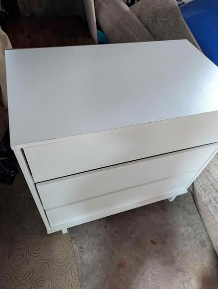 Photo of free White bureau (Near Harbor) #1
