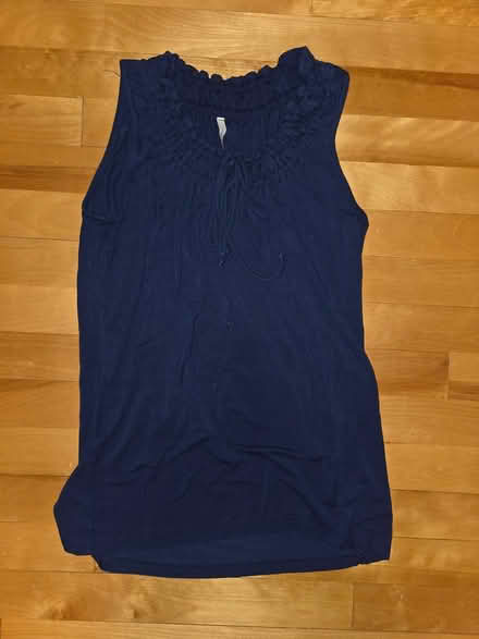 Photo of free used blue women top small (Elmvale acres, Lynda lane park) #1