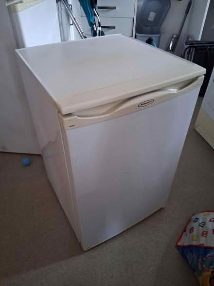 Photo of free Fridge (Tonbridge TN12) #2