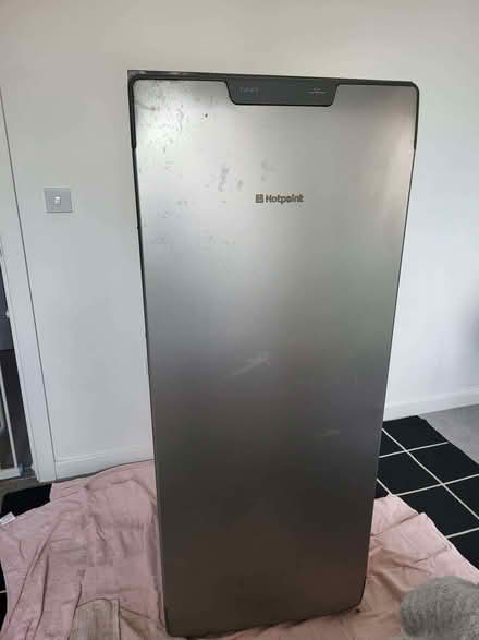 Photo of free Fridge hotpot (Fontwell BN18) #1