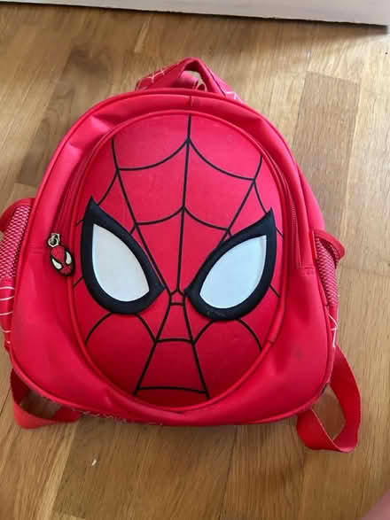 Photo of free Spiderman backpack (ME15) #1