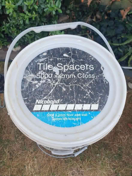 Photo of free 2mm Tile Spacers (Knebworth SG3) #1