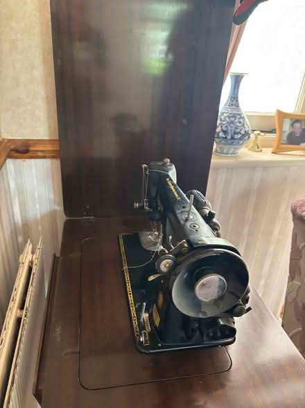 Photo of free Singer sewing machine (Shenfield CM15) #2