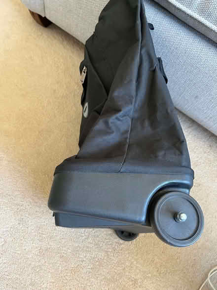 Photo of free Bag on wheels (Chalfont Common SL9) #2