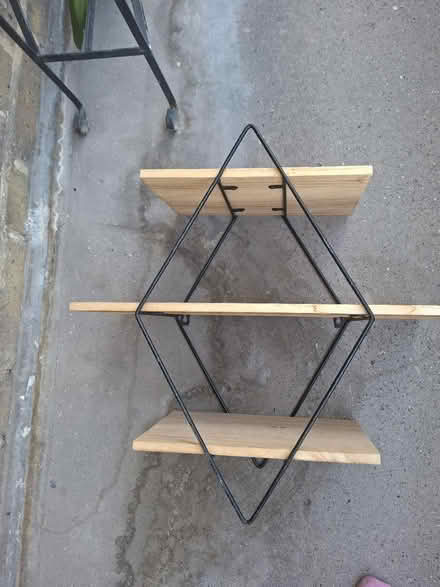 Photo of free Shelf (Southwark SE1) #2