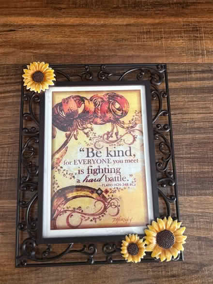 Photo of free Sunflower frame “Be Kind” picture (Owings Mills,MD) #1