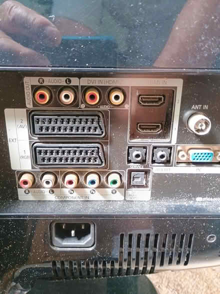 Photo of free samsung tv (Holmbush PL25) #2