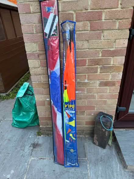 Photo of free Stunt kites (Wokingham RG40) #2