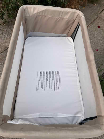 Photo of free Graco cot (Grahame Park NW9) #3