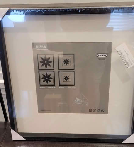 Photo of free 2 matching picture frames (Lawrence and Vic Park) #1