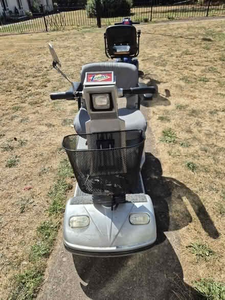 Photo of free Vintage Leader Silver scooter (CV49JF) #3