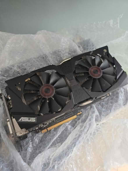 Photo of free Graphic card (Greenwich Peninsula SE10) #3