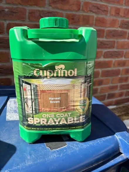 Photo of free Spray fence paint (Walton Summit PR5) #1