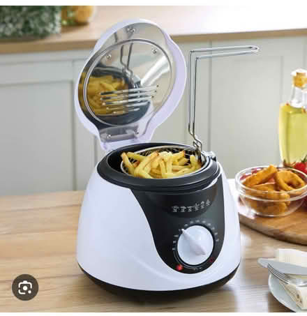 Photo of Deep Fryer (Park Hill CR0) #1