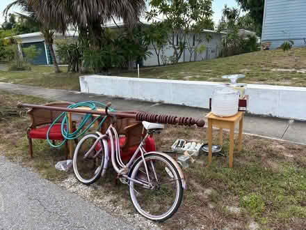 Photo of free Household goods on curb (Boca Raton) #3