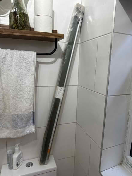 Photo of free Brand-new green blind (Se6 2ha) #1