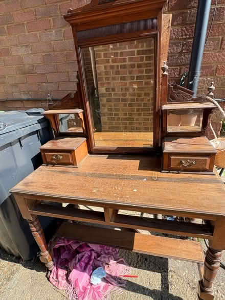 Photo of free Antique dresser to upcycle (Bushey WD23) #2