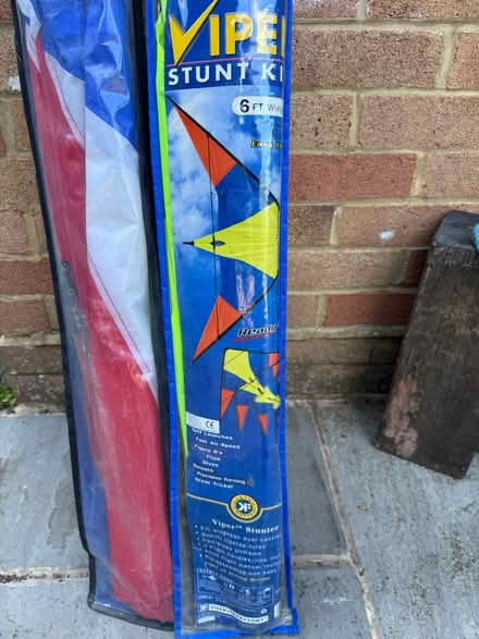 Photo of free Stunt kites (Wokingham RG40) #1