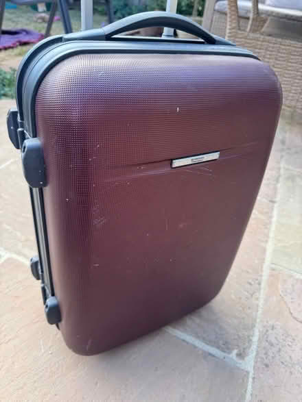 Photo of free cabin luggage suitcase with two wheels (Combe Down BA2) #1