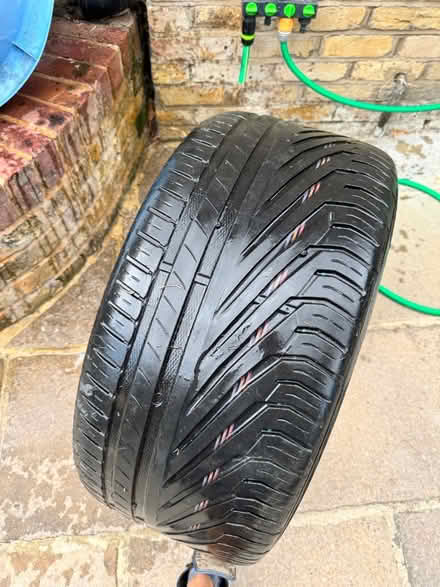 Photo of free Uniroyal rainsport 275/40 20 (Orpington) #1