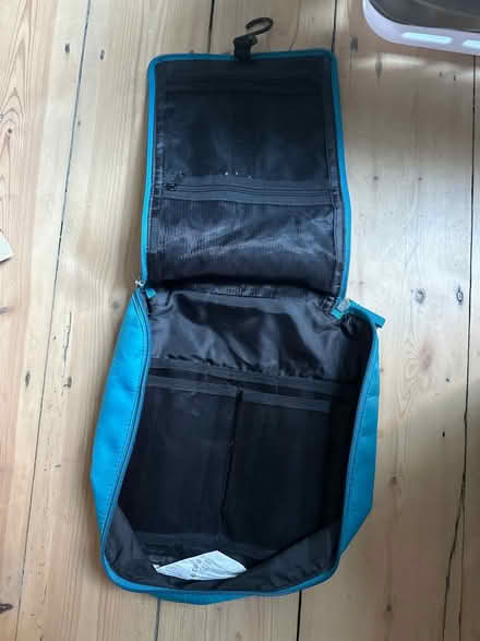 Photo of free Hanging toiletry bag (Se6 2ha) #1