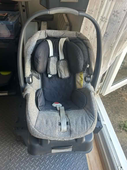 Photo of free Mamas and papas baby car seat (Watford WD24 Tudor) #1