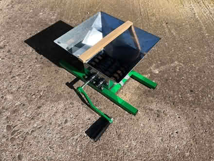 Photo of free Apple scratter (pulper) (Brookfield HR2) #1