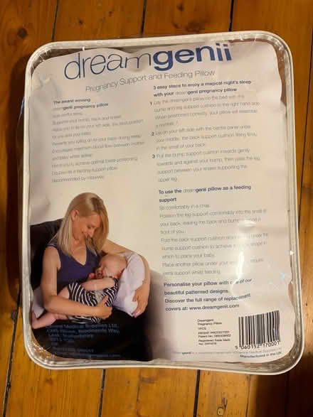 Photo of free Pregnancy support and feeding pillow (dreamgenii) (Fountainbridge EH3) #1