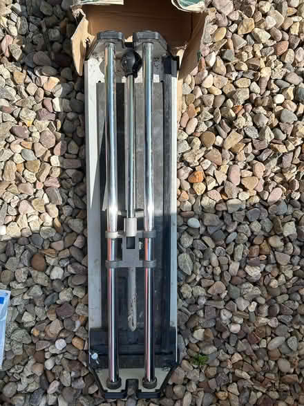 Photo of free Tile cutter (Greenhill S8) #2
